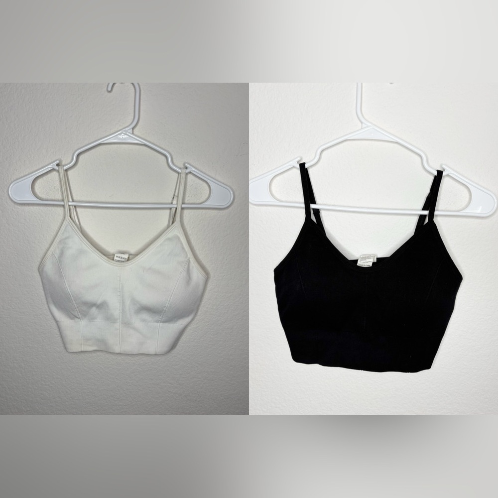 Workout tops set of black and white